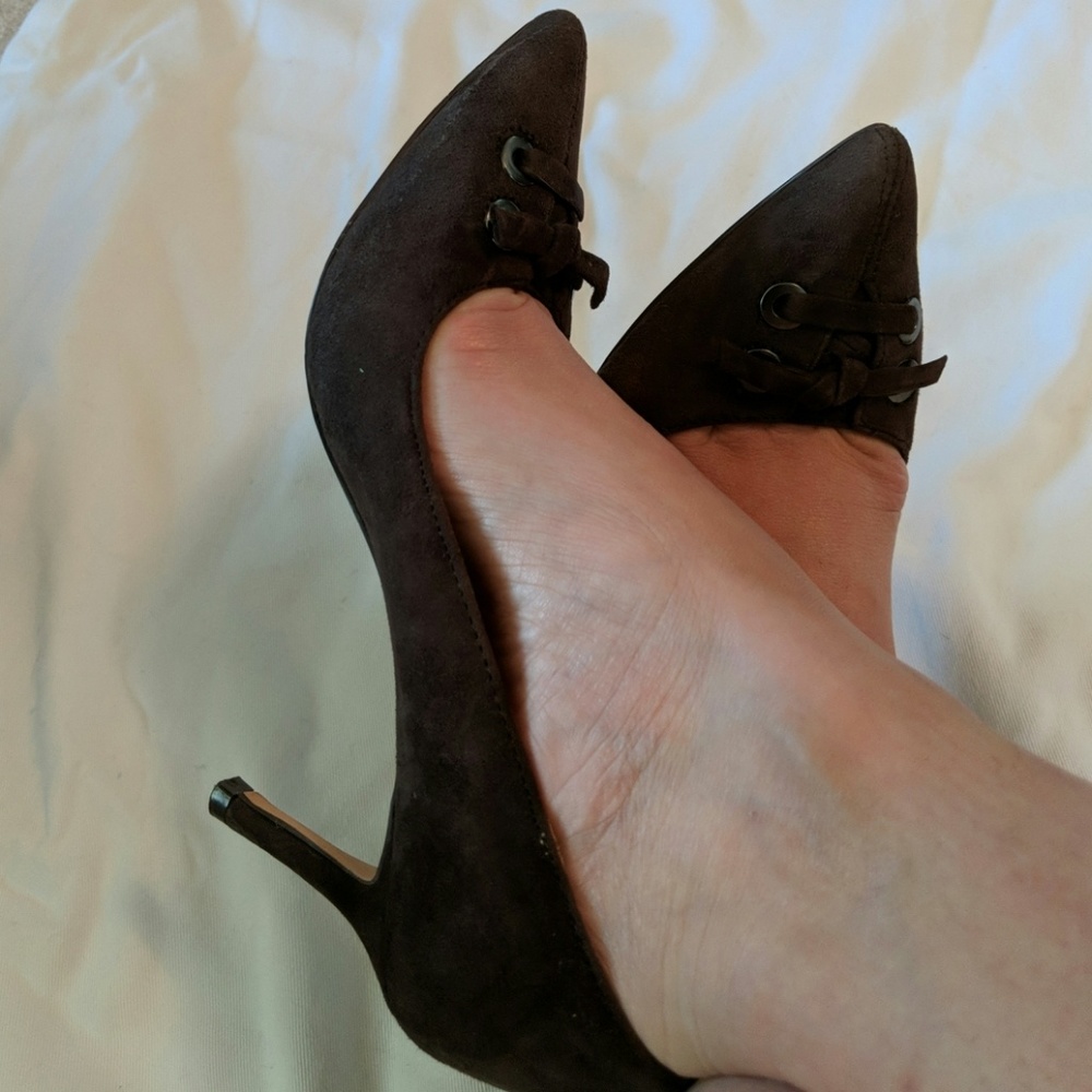 Black Friday deal Brown suede nine west shoes
